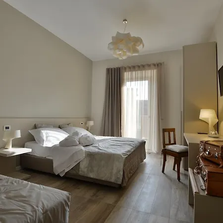 Daman & Breakfast B&B